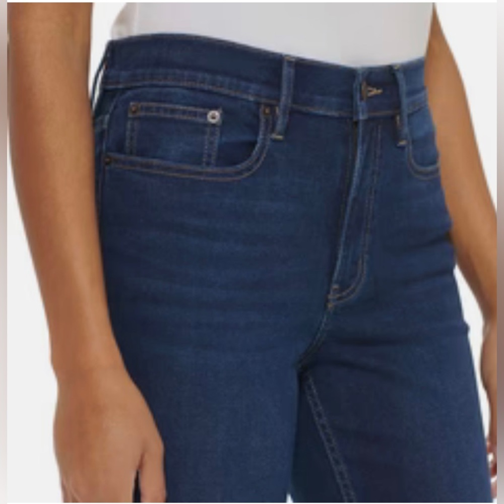 Jeans - Picture 2 of 2